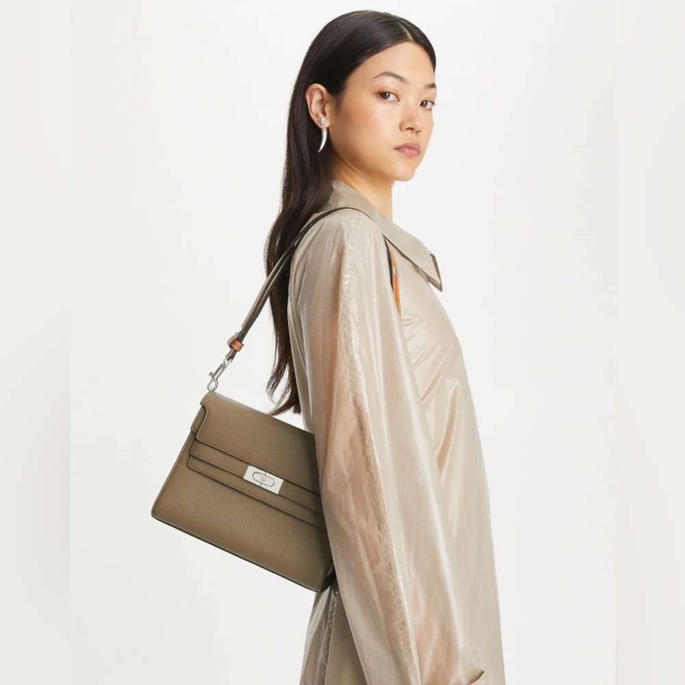 💰SOLD - 158723 - Tory Burch Lee Radziwill Pebbled Shoulder Bag - Picture 16 of 16
